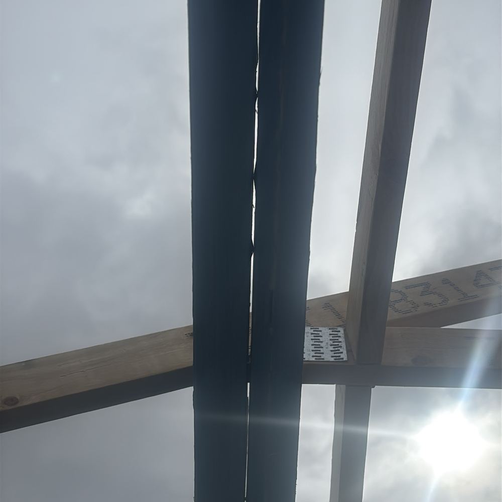 Insufficient fixing between laminated beam members, recorded on a frame inspection in Fraser Rise